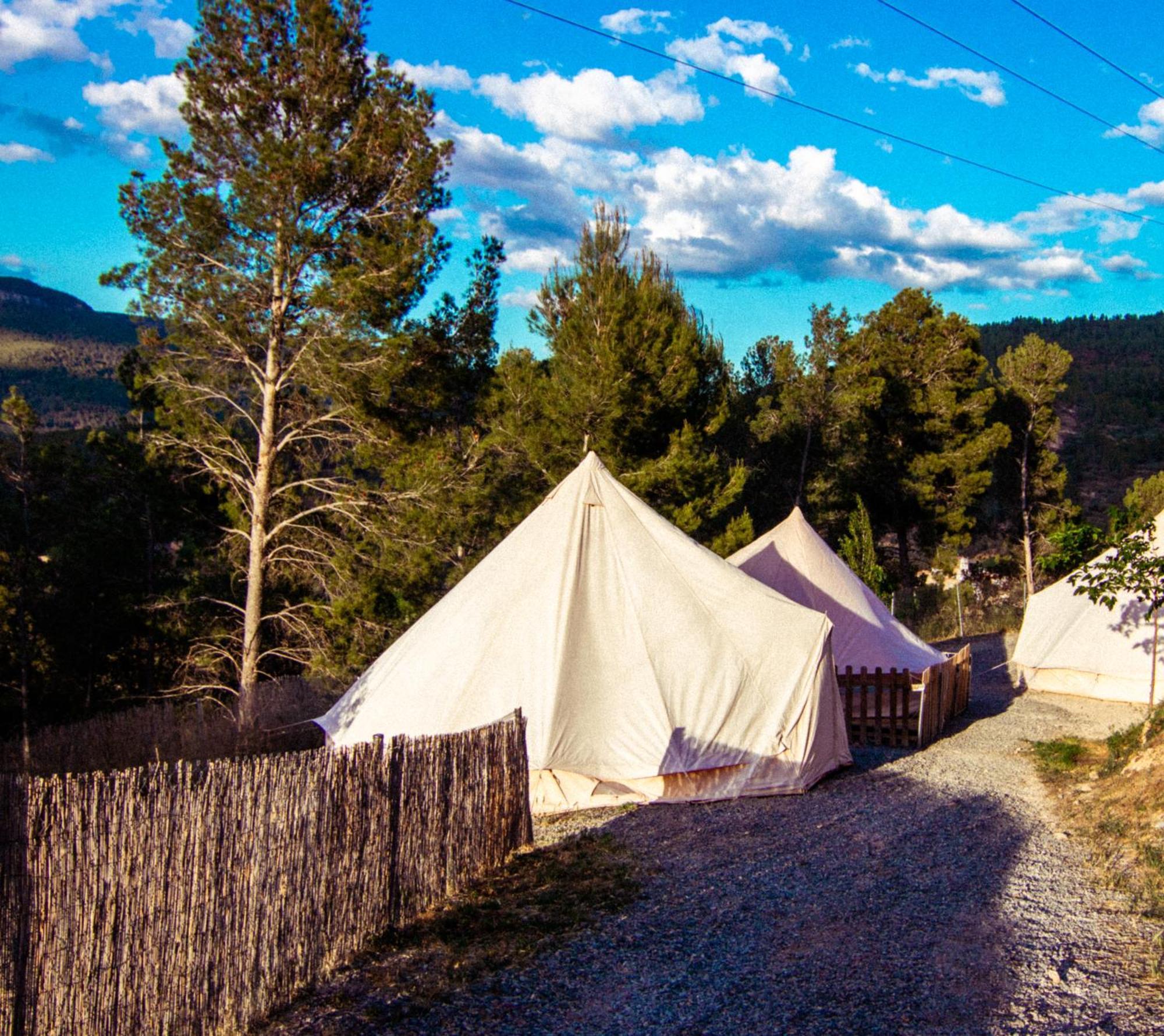 Glamping Zone Montanejos Hotel ภายนอก รูปภาพ
