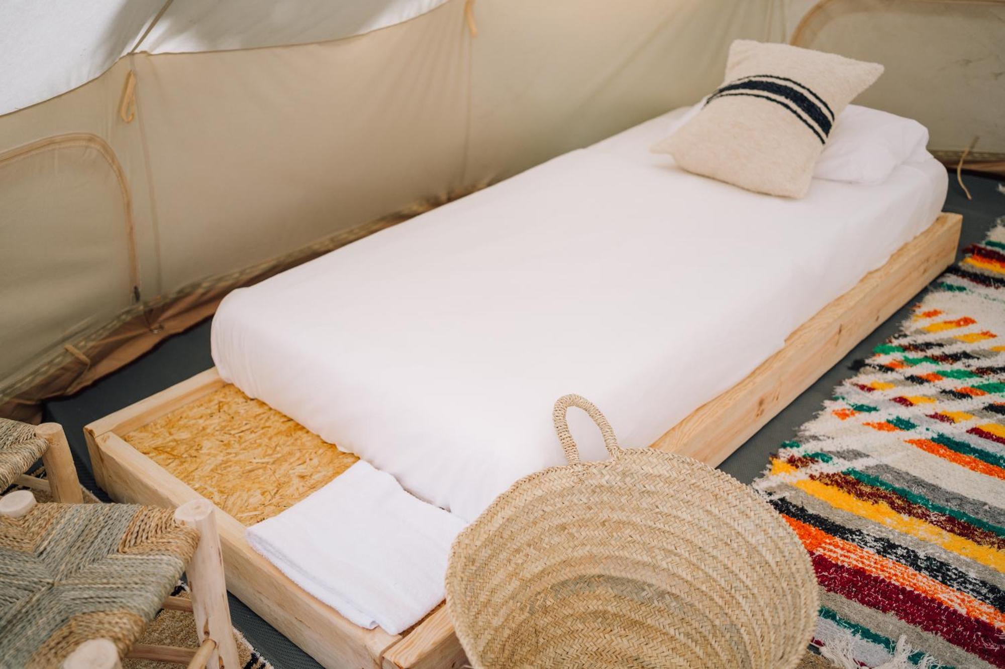 Glamping Zone Montanejos Hotel ภายนอก รูปภาพ